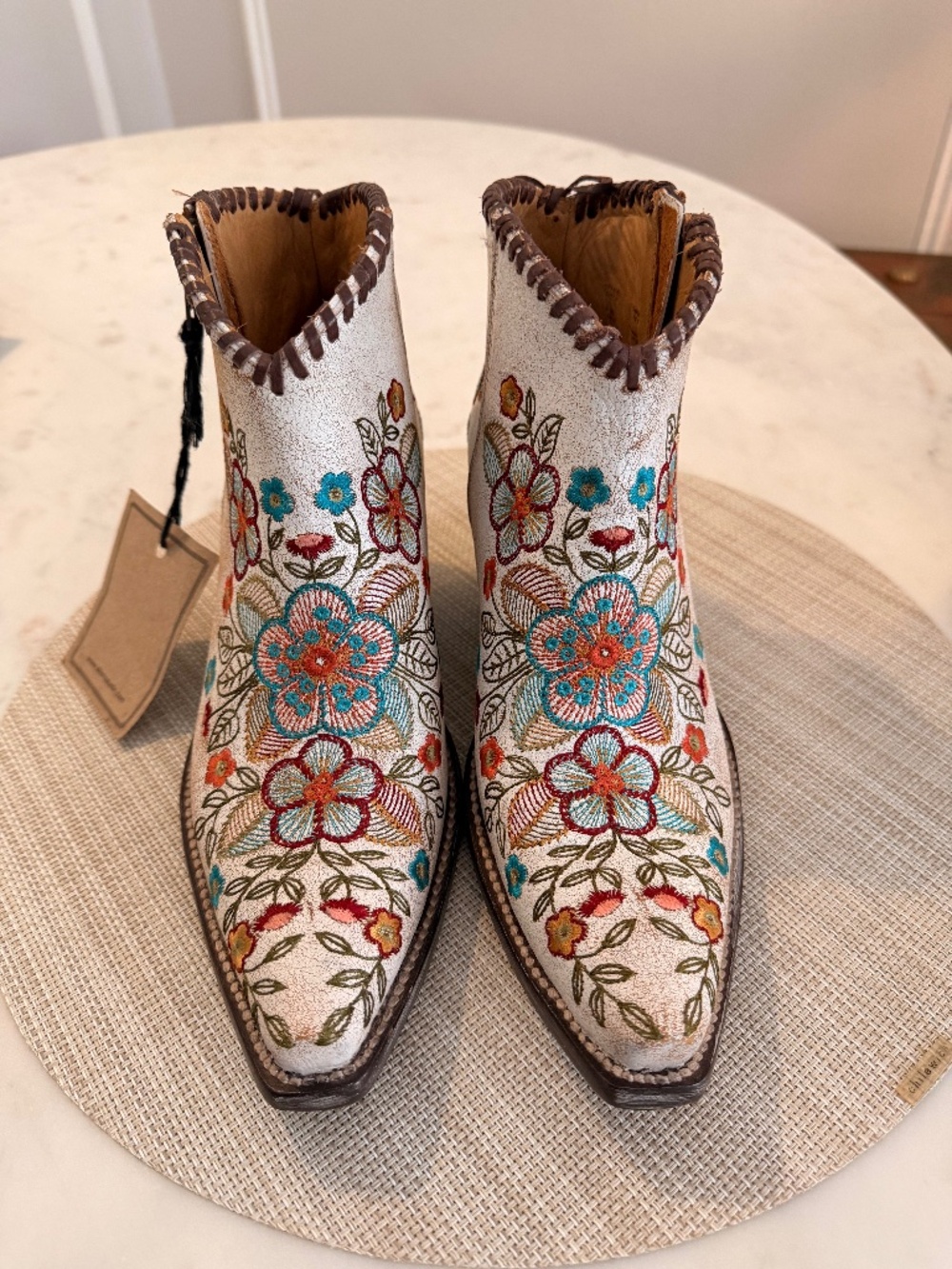 Allens Boots Jacy White Angle Boot